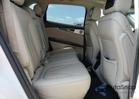 2017 Lincoln Mkx Reserve z USA, uszkodzony, nr VIN 2LMPJ6LR0HBL49677